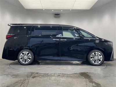 2026 Toyota ALPHARD — фото 30