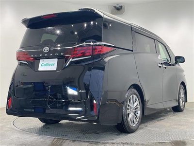 2026 Toyota ALPHARD — фото 33