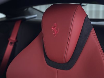صورة مصغرة 18 لـ 2022 Ferrari ROMA