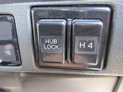 1996 Toyota LAND CRUISER PRADO — фото 12