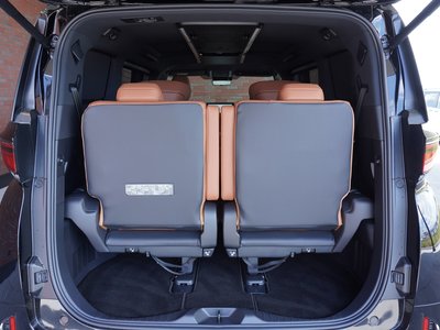 2025 Toyota VELLFIRE — фото 14