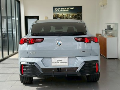 2025 BMW X2 thumbnail 11