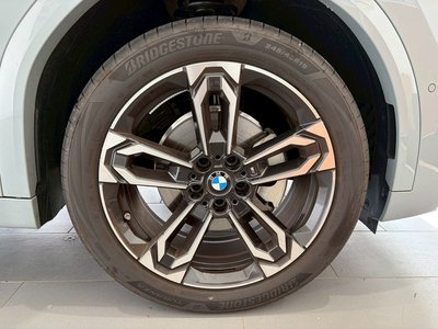 2025 BMW X2 thumbnail 37