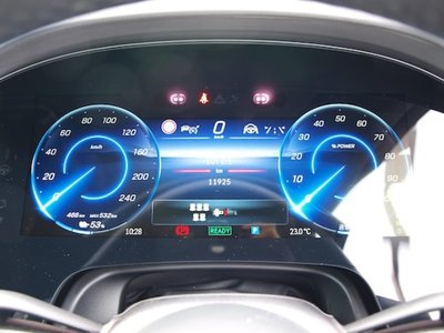 2025 Mercedes-BENZ EQS thumbnail 23