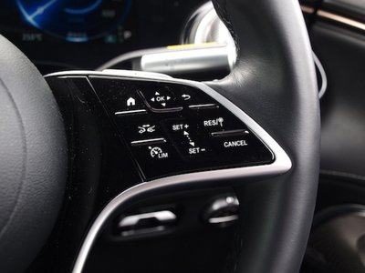 2025 Mercedes-BENZ EQS thumbnail 22