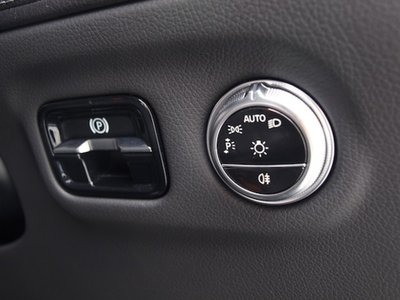 2025 Mercedes-BENZ EQS thumbnail 19