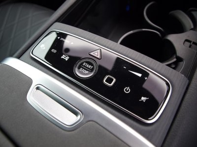 2025 Mercedes-BENZ EQS thumbnail 27