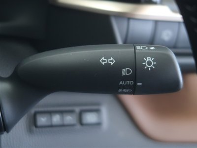 2026 Toyota CROWN ESTATE thumbnail 24