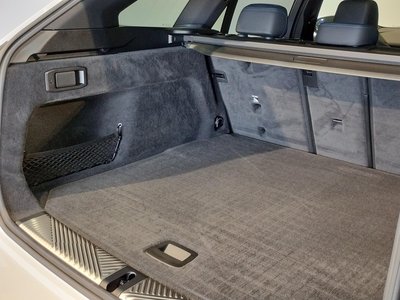 صورة 17 لـ 2024 BMW 5 SERIES TOURING