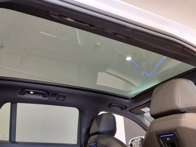صورة 18 لـ 2024 BMW 5 SERIES TOURING