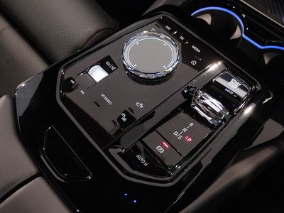 2024 BMW 5 SERIES TOURING 照片 11