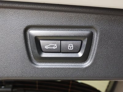 صورة 45 لـ 2024 BMW 5 SERIES TOURING