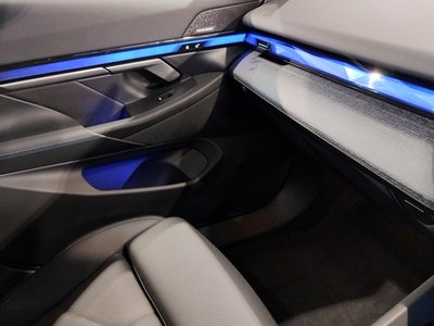 صورة 21 لـ 2024 BMW 5 SERIES TOURING