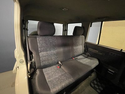 2000 Toyota LAND CRUISER 70 — фото 10
