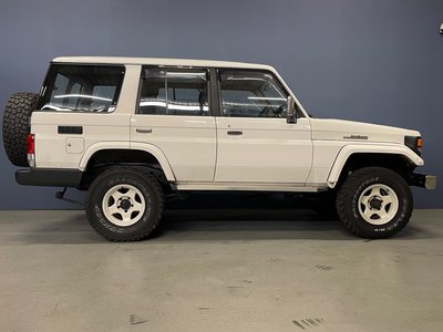 2000 Toyota LAND CRUISER 70 — фото 5