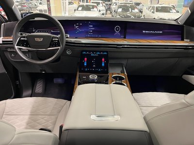 2025 Cadillac ESCALADE 照片 8