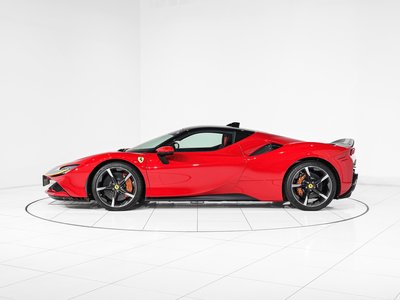 صورة 7 لـ 2021 Ferrari SF90 STRADALE