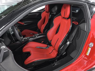 صورة 11 لـ 2021 Ferrari SF90 STRADALE