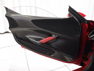 صورة مصغرة 37 لـ 2021 Ferrari SF90 STRADALE