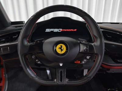 صورة 10 لـ 2021 Ferrari SF90 STRADALE