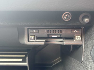 2022 Lexus IS thumbnail 26