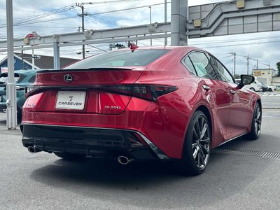 2022 Lexus IS thumbnail 41