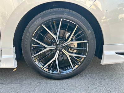 صورة 38 لـ 2024 Toyota VELLFIRE