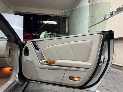2005 Cadillac XLR — фото 26