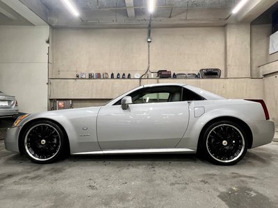 2005 Cadillac XLR — фото 4