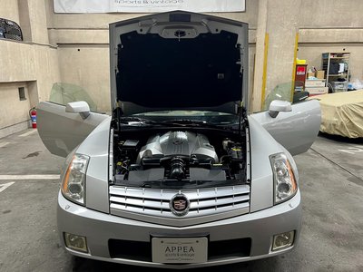 2005 Cadillac XLR — фото 17