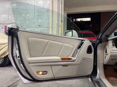 2005 Cadillac XLR — фото 22