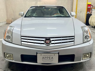 2005 Cadillac XLR — фото 2