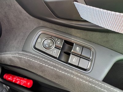 صورة مصغرة 24 لـ 2023 Porsche 718