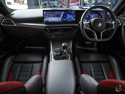 2025 BMW M2 COUPE photo 3