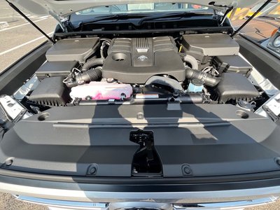 2024 Toyota LAND CRUISER 300 photo 24