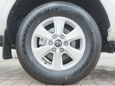 2025 Toyota LAND CRUISER 300 thumbnail 70