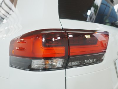 2025 Toyota LAND CRUISER 300 thumbnail 65