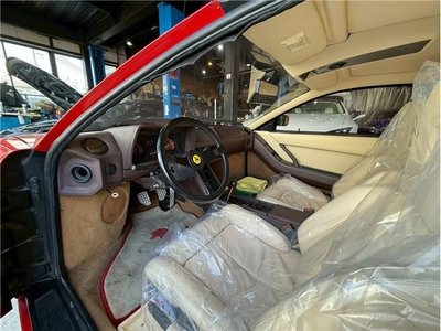 1987 Ferrari TESTAROSSA 缩略图 4