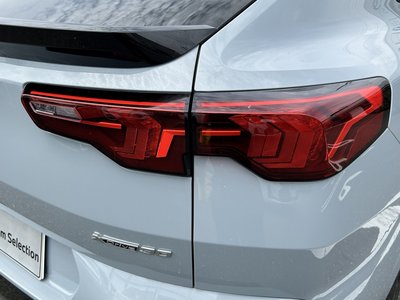 2025 BMW IX2 — миниатюра 15