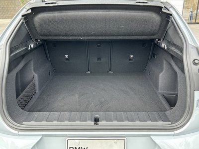 2025 BMW IX2 — миниатюра 19
