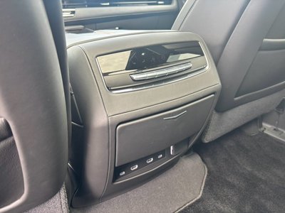 2021 Cadillac ESCALADE 照片 41