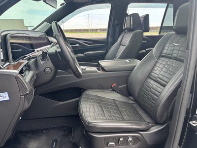 2021 Cadillac ESCALADE 照片 11