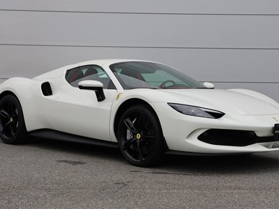 صورة 14 لـ 2026 Ferrari 296 GTS