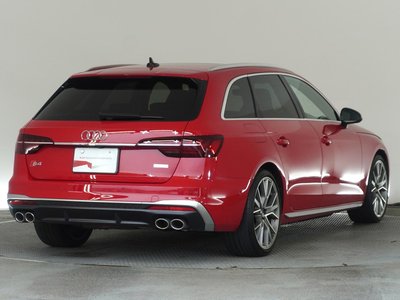 2023 AUDI S4 AVANT photo 4