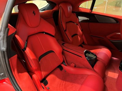 2025 Ferrari PUROSANGUE — миниатюра 18
