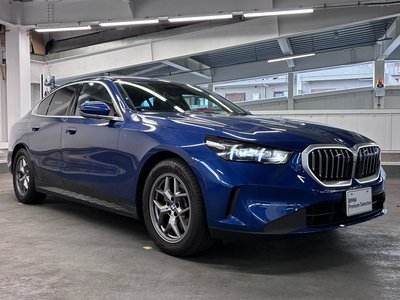 2024 BMW 5 SERIES thumbnail 51