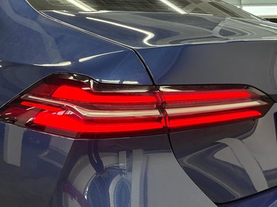 2024 BMW 5 SERIES thumbnail 61