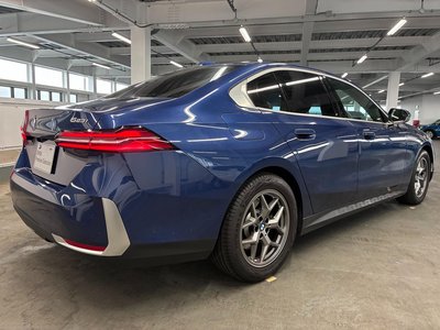 2024 BMW 5 SERIES thumbnail 53