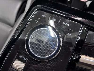 2024 BMW 5 SERIES thumbnail 46