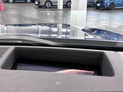 2024 BMW 5 SERIES thumbnail 31